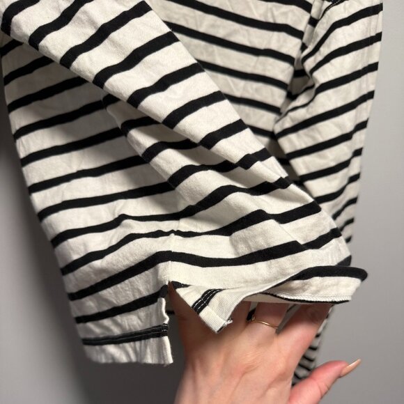 Old Navy Black & White Stripe Boat Neck Long Sleeve Top Large T - Picture 2 of 5